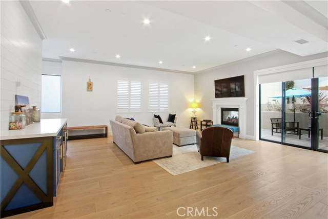 1712 Harriman Lane, Redondo Beach, California 90278, 4 Bedrooms Bedrooms, ,4 BathroomsBathrooms,Residential,Sold,Harriman,OC20227866