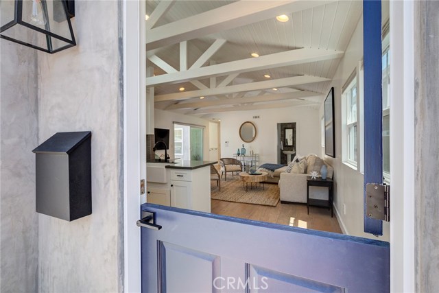 3528 Maple Avenue, Manhattan Beach, California 90266, 3 Bedrooms Bedrooms, ,2 BathroomsBathrooms,Residential,Sold,Maple,SB18217502