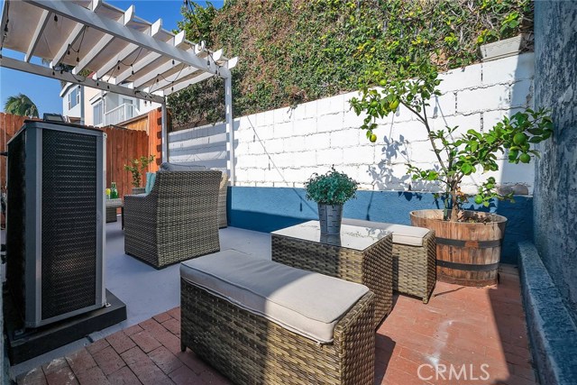 1639 Haynes, Redondo Beach, California 90278, 3 Bedrooms Bedrooms, ,1 BathroomBathrooms,Residential,Sold,Haynes,SB20244752