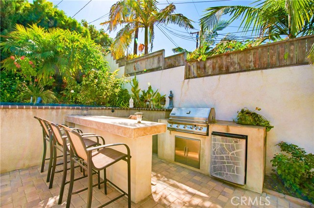1808 Velez Drive, Rancho Palos Verdes, California 90275, 5 Bedrooms Bedrooms, ,4 BathroomsBathrooms,Residential,Sold,Velez,SB18233342