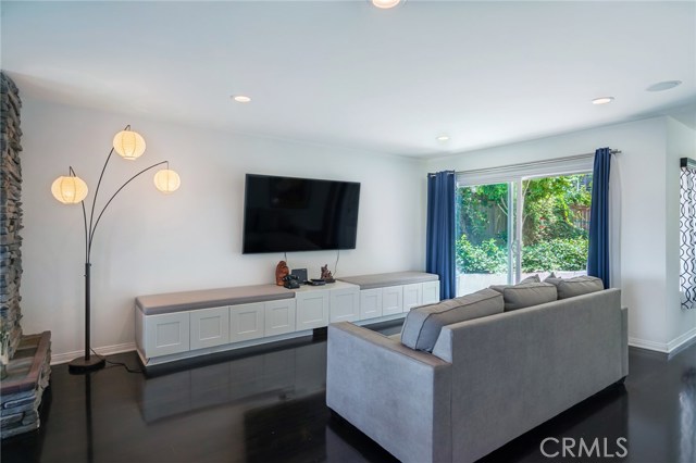 1944 Ardmore Avenue, Manhattan Beach, California 90266, 3 Bedrooms Bedrooms, ,2 BathroomsBathrooms,Residential,Sold,Ardmore,SB20111150