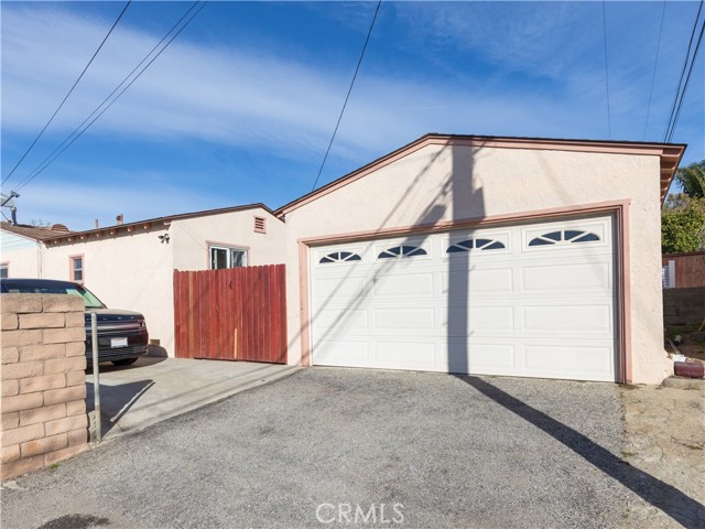 1142 23rd Street, Manhattan Beach, California 90266, 3 Bedrooms Bedrooms, ,1 BathroomBathrooms,Residential,Sold,23rd,SB21029088