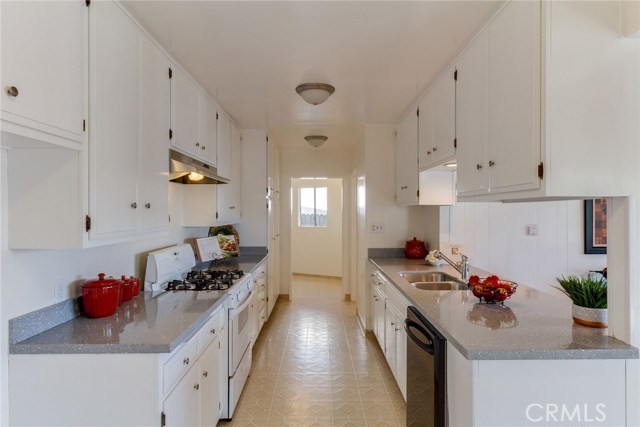 1873 Homeworth Drive, Rancho Palos Verdes, California 90275, 2 Bedrooms Bedrooms, ,1 BathroomBathrooms,Residential,Sold,Homeworth,SB19235161