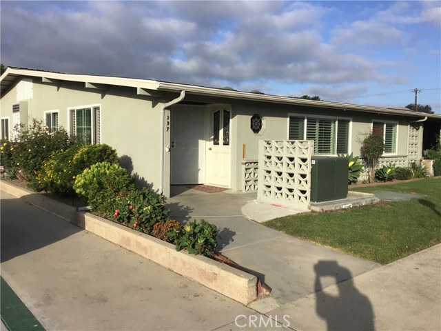 Photo of 1740 Interlachen Road #39F, Seal Beach, CA 90740