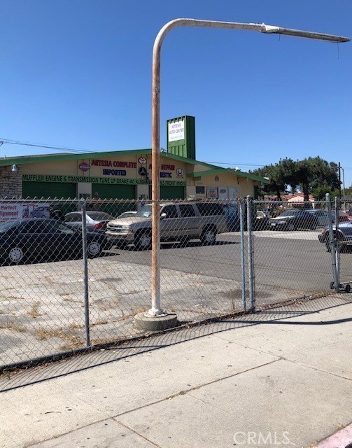 Artesia, ,Commercial,For Sale,Artesia,DW20166491