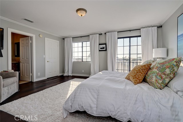 111 Lucia Avenue, Redondo Beach, California 90277, 3 Bedrooms Bedrooms, ,2 BathroomsBathrooms,Residential,Sold,Lucia,SB18257777