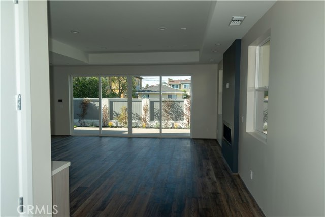 2013 Voorhees Avenue, Redondo Beach, California 90278, 4 Bedrooms Bedrooms, ,3 BathroomsBathrooms,Residential,Sold,Voorhees,SB18083420