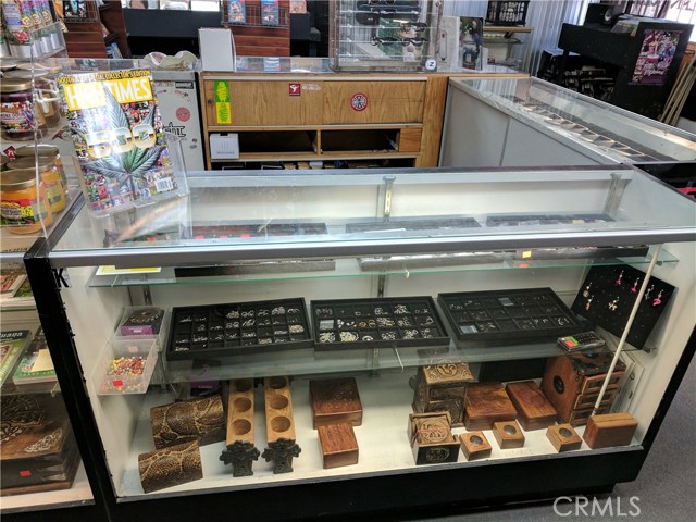 MARTIN LUTHER KING JR, 95340, ,For Sale,MARTIN LUTHER KING JR,MC20170371