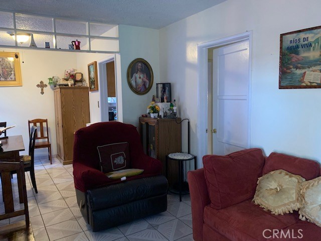3 Bed Home for Sale in Compton, California