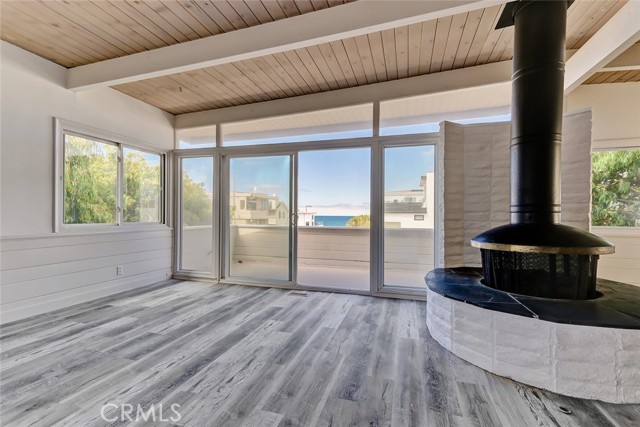 400 Highland Avenue, Manhattan Beach, California 90266, 3 Bedrooms Bedrooms, ,2 BathroomsBathrooms,Residential,Sold,Highland,SB21136987