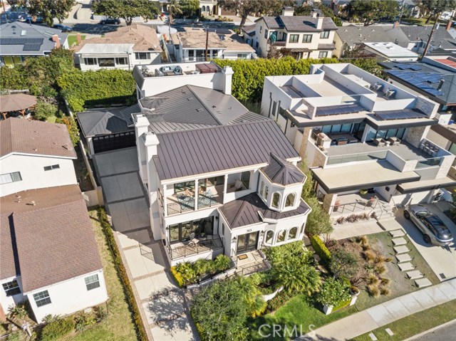 313 Avenue F, Redondo Beach, California 90277, 5 Bedrooms Bedrooms, ,4 BathroomsBathrooms,Residential,Sold,Avenue F,OC21017149