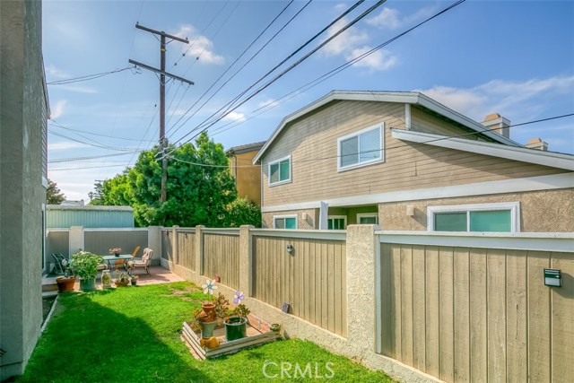 2221 Nelson #B, Redondo Beach, California 90278, 3 Bedrooms Bedrooms, ,3 BathroomsBathrooms,Residential,Sold,Nelson #B,PW18215127