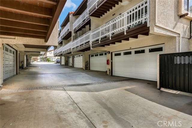408 Avenue G, Redondo Beach, California 90277, 3 Bedrooms Bedrooms, ,1 BathroomBathrooms,Residential,Sold,Avenue G,SB17187838