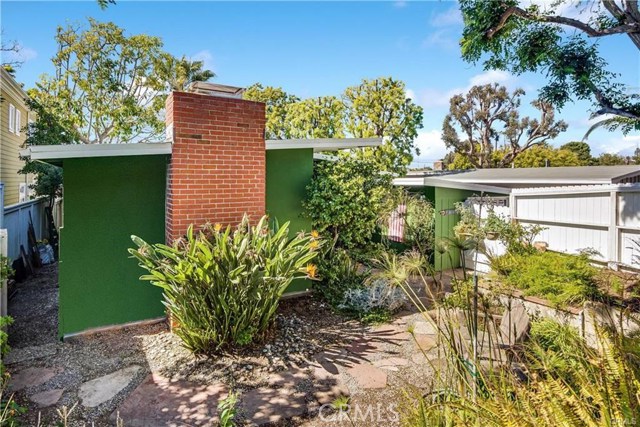 2833 Valley Drive, Manhattan Beach, California 90266, 2 Bedrooms Bedrooms, ,2 BathroomsBathrooms,Residential,Sold,Valley,SB20124280