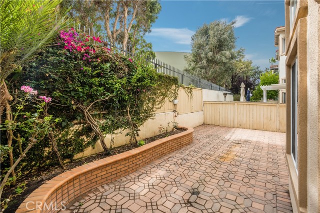 511 Maria Avenue, Redondo Beach, California 90277, 3 Bedrooms Bedrooms, ,2 BathroomsBathrooms,Residential,Sold,Maria,SB21161017