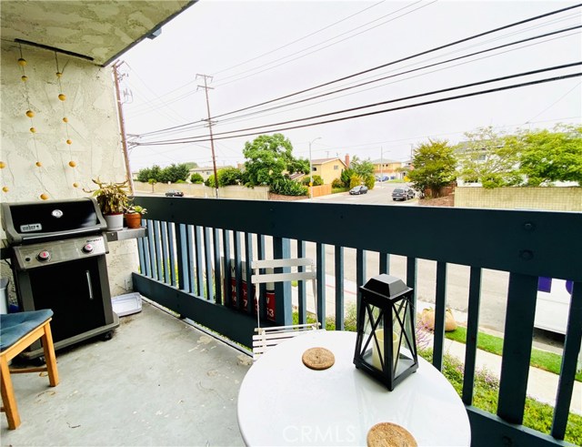 601 Prospect Avenue, Redondo Beach, California 90277, 2 Bedrooms Bedrooms, ,2 BathroomsBathrooms,Residential,Sold,Prospect,SB20189333