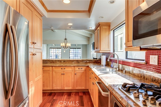 1729 Steinhart Avenue, Redondo Beach, California 90278, 3 Bedrooms Bedrooms, ,2 BathroomsBathrooms,Residential,Sold,Steinhart,SB19212753