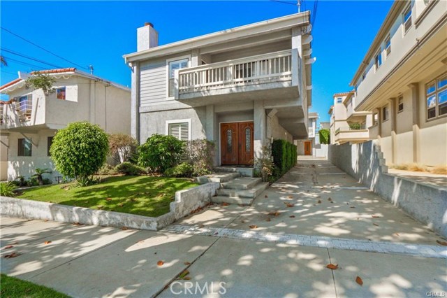 520 Irena Avenue, Redondo Beach, California 90277, ,Residential Income,Sold,Irena,PV20227751