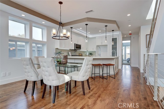 1728 Steinhart Avenue, Redondo Beach, California 90278, 4 Bedrooms Bedrooms, ,3 BathroomsBathrooms,Residential,Sold,Steinhart,SB18227946