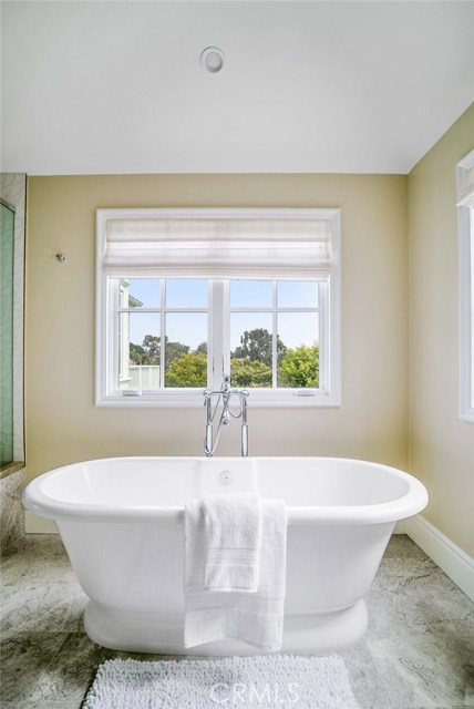 3311 Elm Avenue, Manhattan Beach, California 90266, 6 Bedrooms Bedrooms, ,6 BathroomsBathrooms,Residential,Sold,Elm,SB18152048