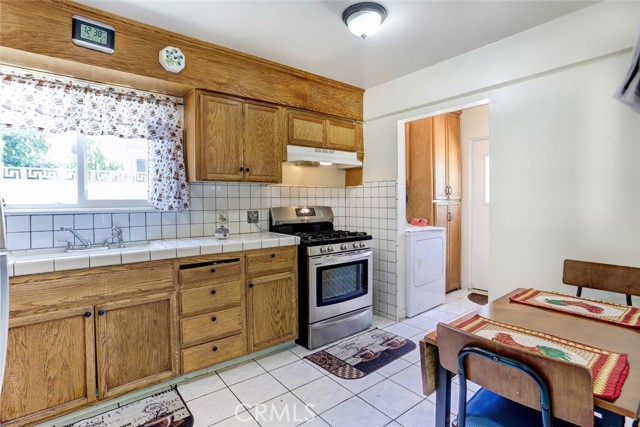 4 Bed Home for Sale in Granada Hills, California