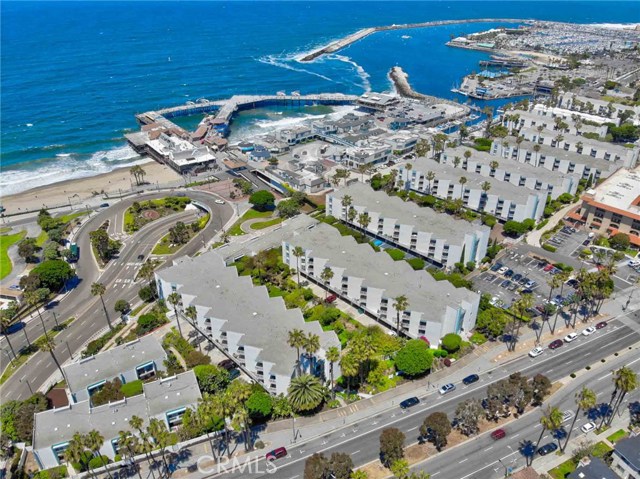 640 The Village, Redondo Beach, California 90277, 2 Bedrooms Bedrooms, ,2 BathroomsBathrooms,Residential,Sold,The Village,PW19123055