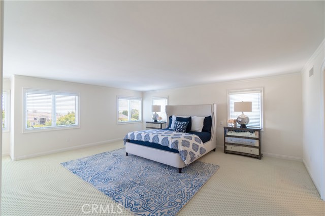 2 San Miguel, Rolling Hills Estates, California 90274, 4 Bedrooms Bedrooms, ,4 BathroomsBathrooms,Residential,Sold,San Miguel,SB20109070