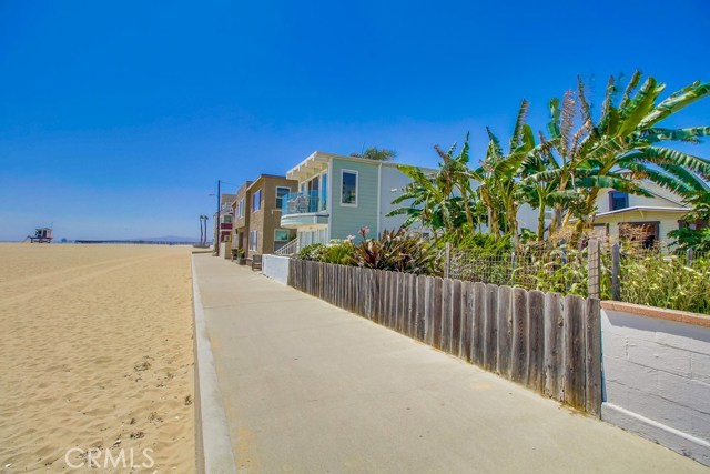 Photo of 1523 Seal Way, Seal Beach, CA 90740
