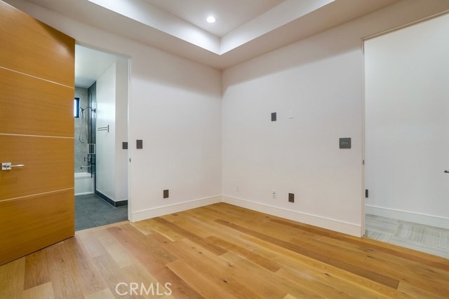 521 Helberta Avenue, Redondo Beach, California 90277, 4 Bedrooms Bedrooms, ,3 BathroomsBathrooms,Residential,Sold,Helberta,SB19088015