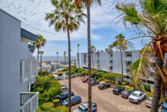 640 The Village, Redondo Beach, California 90277, 1 Bedroom Bedrooms, ,1 BathroomBathrooms,Residential,Sold,The Village,CV21150767