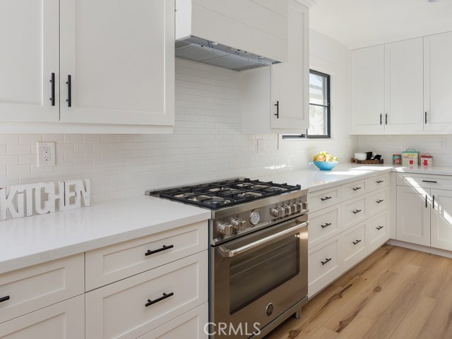 513 Avenue F, Redondo Beach, California 90277, 4 Bedrooms Bedrooms, ,1 BathroomBathrooms,Residential,Sold,Avenue F,SB20151396