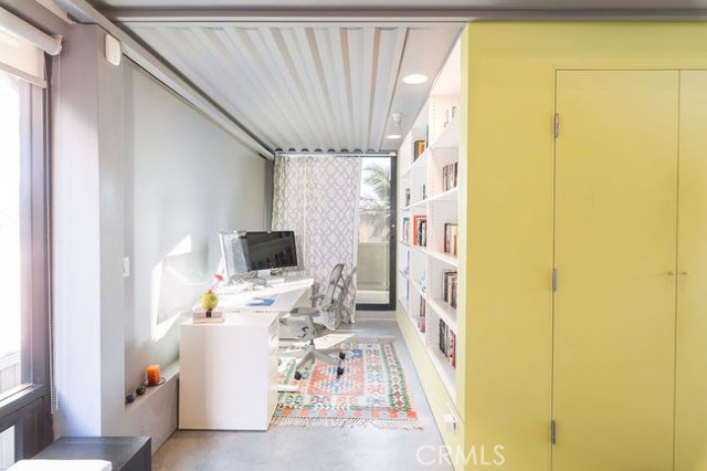 806 Juanita Avenue, Redondo Beach, California 90277, 3 Bedrooms Bedrooms, ,2 BathroomsBathrooms,Residential,Sold,Juanita,SB18289178