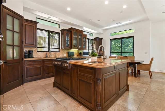 2612 Poinsettia Avenue, Manhattan Beach, California 90266, 5 Bedrooms Bedrooms, ,5 BathroomsBathrooms,Residential,Sold,Poinsettia,SB20134895