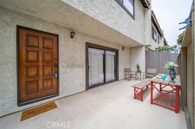 1808 Vanderbilt Lane, Redondo Beach, California 90278, 2 Bedrooms Bedrooms, ,3 BathroomsBathrooms,Residential,Sold,Vanderbilt,TR20152951