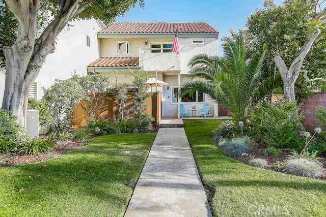 2020 Farrell Avenue, Redondo Beach, California 90278, 4 Bedrooms Bedrooms, ,3 BathroomsBathrooms,Residential,Sold,Farrell,SB20133157