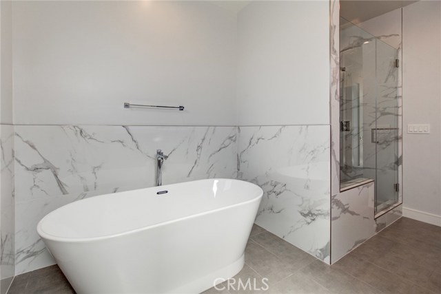 1011 Spencer Street, Redondo Beach, California 90277, 4 Bedrooms Bedrooms, ,3 BathroomsBathrooms,Residential,Sold,Spencer,PV20031489