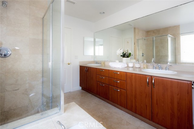 2221 Grant Avenue, Redondo Beach, California 90278, 3 Bedrooms Bedrooms, ,2 BathroomsBathrooms,Residential,Sold,Grant,SB17187195