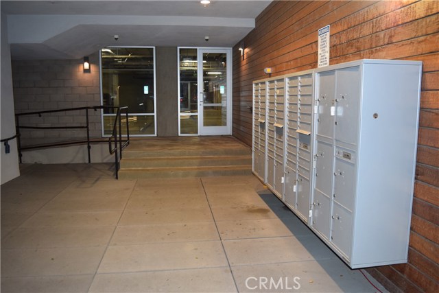 1920 Pacific Coast, Redondo Beach, California 90277, 3 Bedrooms Bedrooms, ,3 BathroomsBathrooms,Residential,Sold,Pacific Coast,SB20262692