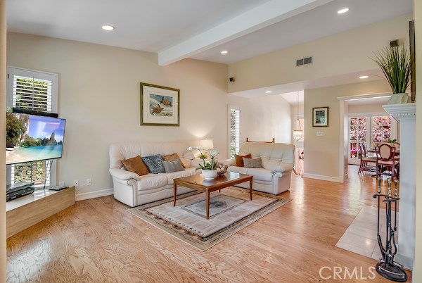 51 Oaktree Lane, Rolling Hills Estates, California 90274, 3 Bedrooms Bedrooms, ,1 BathroomBathrooms,Residential,Sold,Oaktree,PV18157602