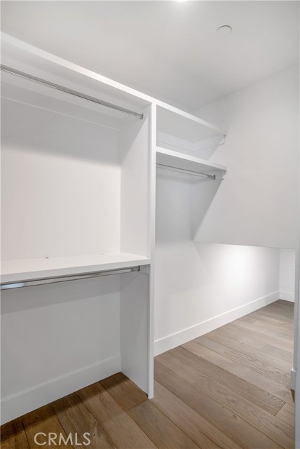 221 1st Street, Manhattan Beach, California 90266, 3 Bedrooms Bedrooms, ,3 BathroomsBathrooms,Residential,Sold,1st,SB19034815