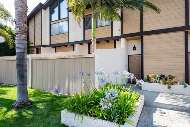 2519 Carnegie Lane, Redondo Beach, California 90278, 3 Bedrooms Bedrooms, ,1 BathroomBathrooms,Residential,Sold,Carnegie,SB19143901