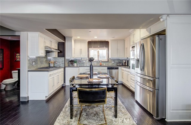 2803 190th Street, Redondo Beach, California 90278, 3 Bedrooms Bedrooms, ,3 BathroomsBathrooms,Residential,Sold,190th,SB20248119