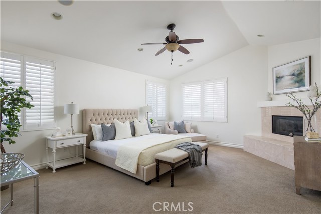 931 17th Street, Manhattan Beach, California 90266, 6 Bedrooms Bedrooms, ,4 BathroomsBathrooms,Residential,Sold,17th,SB19069902