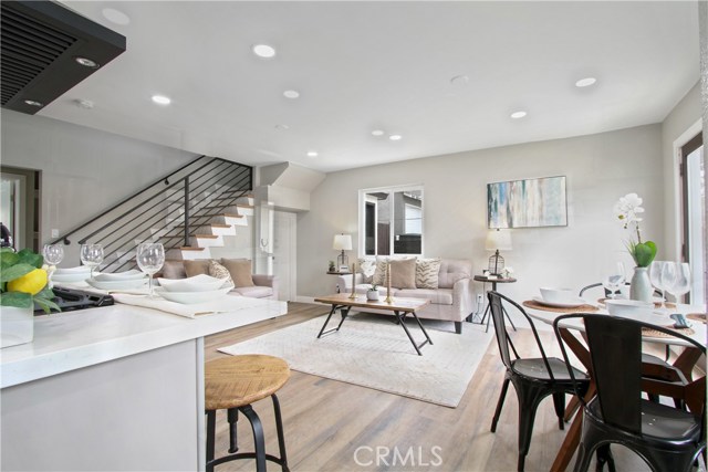 18518 Grevillea Avenue, Redondo Beach, California 90278, 3 Bedrooms Bedrooms, ,2 BathroomsBathrooms,Residential,Sold,Grevillea,DW19132726