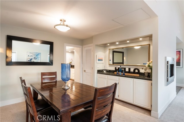 201 24th Street, Hermosa Beach, California 90254, 3 Bedrooms Bedrooms, ,2 BathroomsBathrooms,Residential,Sold,24th,SB17267233