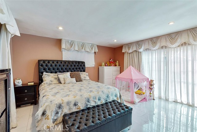 3 Bed Home for Sale in Compton, California