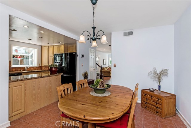 2004 Manhattan Beach Boulevard, Redondo Beach, California 90278, 3 Bedrooms Bedrooms, ,3 BathroomsBathrooms,Residential,Sold,Manhattan Beach,SB19138575