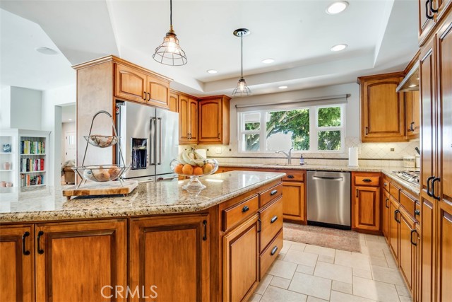 37 Shady Vista Road, Rolling Hills Estates, California 90274, 4 Bedrooms Bedrooms, ,3 BathroomsBathrooms,Residential,Sold,Shady Vista,PV21045833