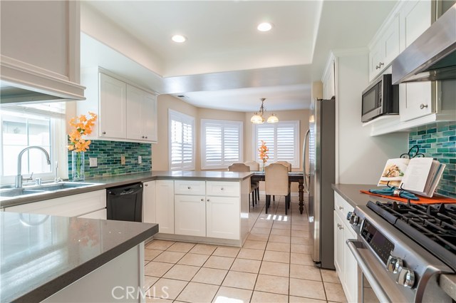 2119 Curtis Avenue, Redondo Beach, California 90278, 4 Bedrooms Bedrooms, ,3 BathroomsBathrooms,Residential,Sold,Curtis,SB17130260