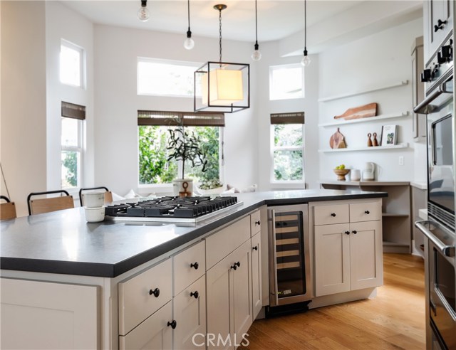 653 26th Street, Manhattan Beach, California 90266, 5 Bedrooms Bedrooms, ,3 BathroomsBathrooms,Residential,Sold,26th,SB20212794